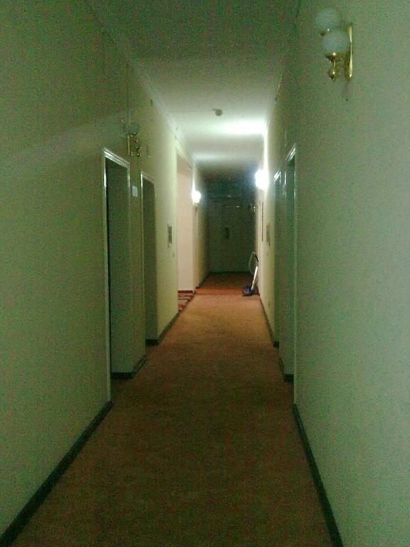 Hostel Raddus-Jss Tashkent Esterno foto